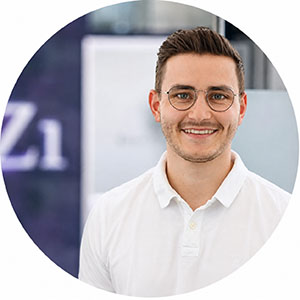 Dr. Thore Bechtel 